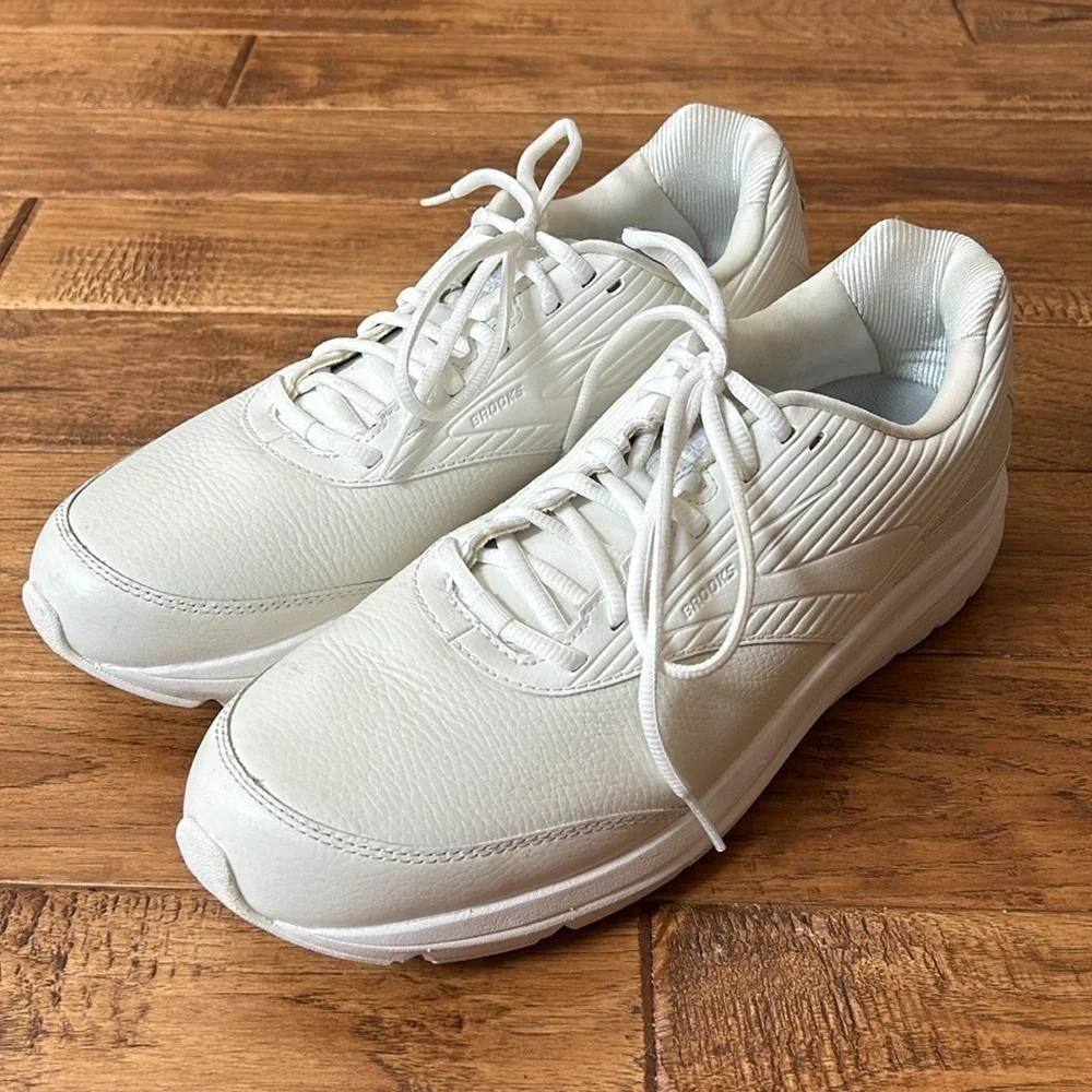 Brooks Addiction Walker 2 Walking Shoes Sneakers White / White Men’s Size 12.5 B